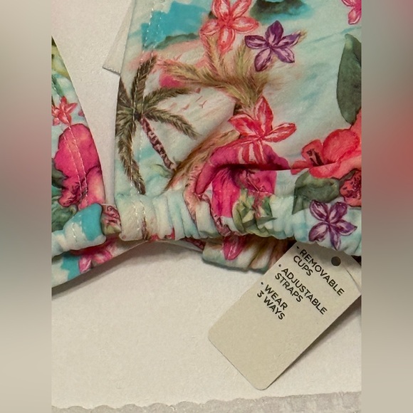 Decree Tropical Floral Bikini Top & White Bikini Bottom women’s  Small - Picture 8 of 10
